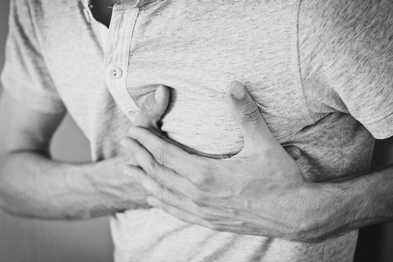 man heartache chest pain hurt pain 1846050